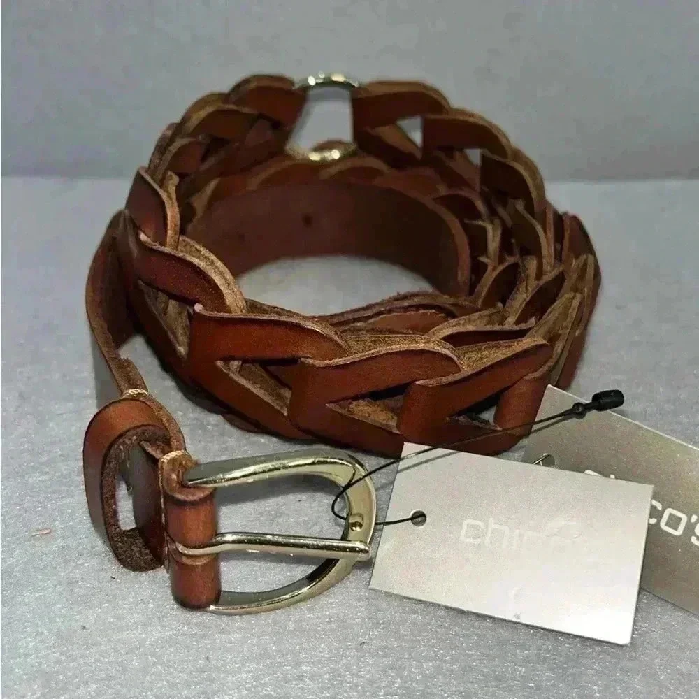 Chicos Trisha Geometric Full grain Leather Belt. Gold hardware, New with Tags